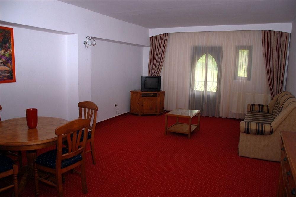 Marion Targu Mures Exterior photo